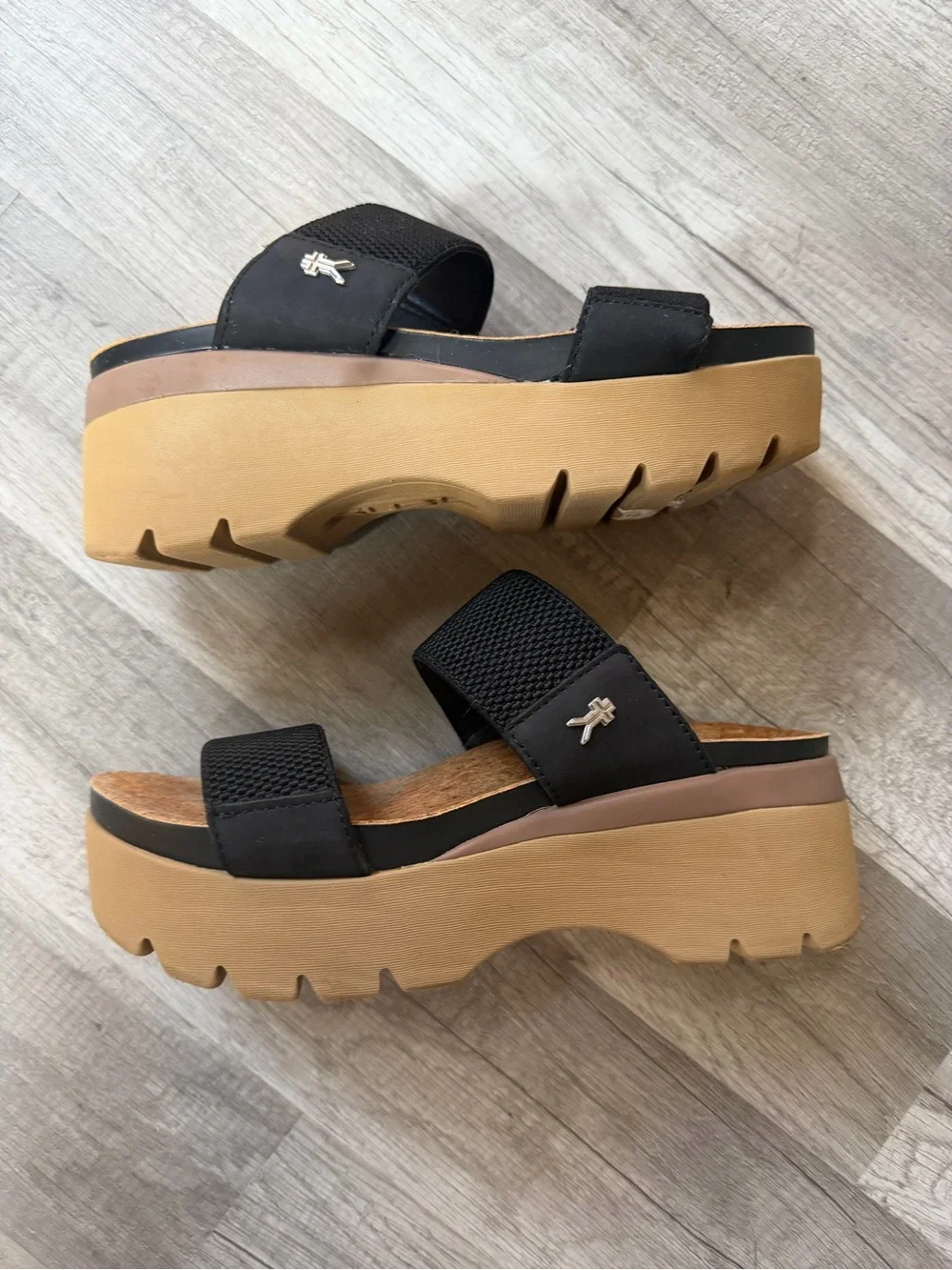 Kuru Platform Slide Sandals - Black 7